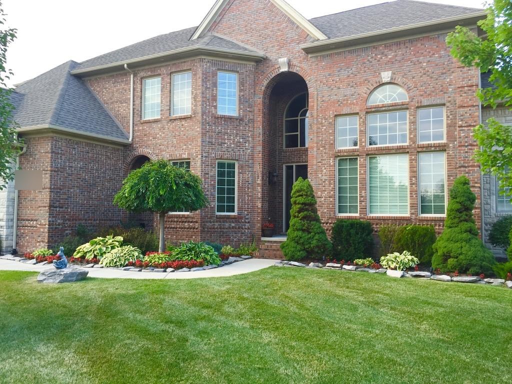 All-Brick Custom Home Build in Northville