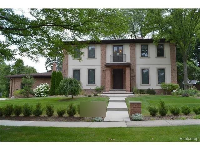 Brick & Stucco Two-Story Build in Franklin